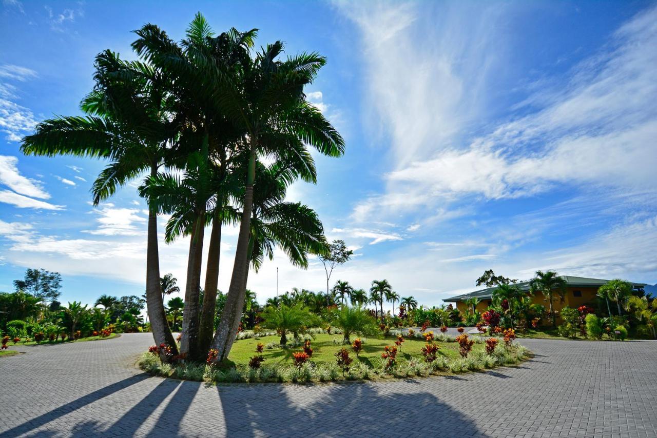 Arenal Manoa Resort & Hot Springs La Fortuna Bagian luar foto