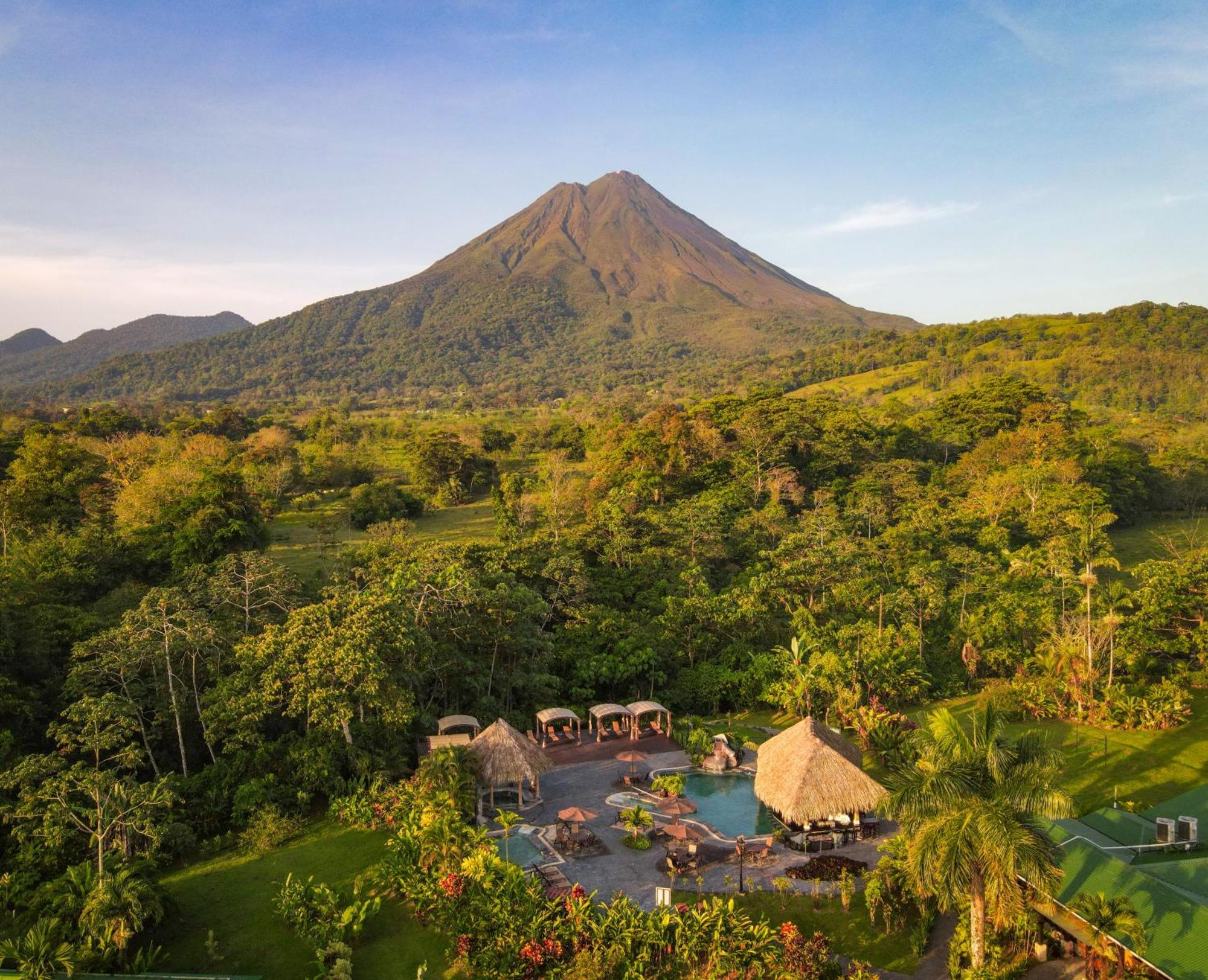 Arenal Manoa Resort & Hot Springs La Fortuna Bagian luar foto